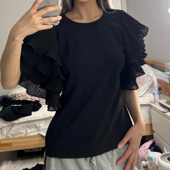 Ruffle Sleeve Top - Picture 6 of 8